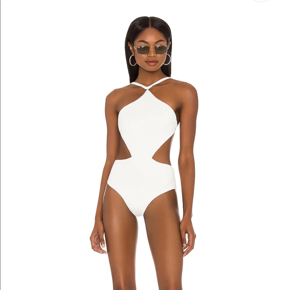 Fella Swim Sabath One Piece Swimsuit  size Medium- never worn